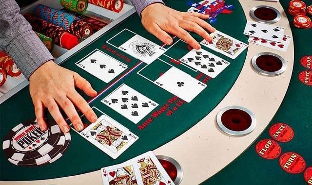 Công Cụ Hỗ Trợ Và Phần Mềm Poker
